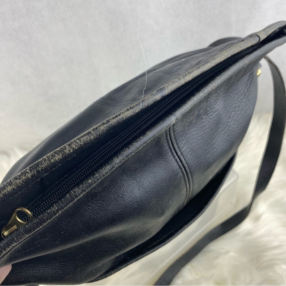 VINTAGE COACH BUCKET BAG - Picture 8 of 15